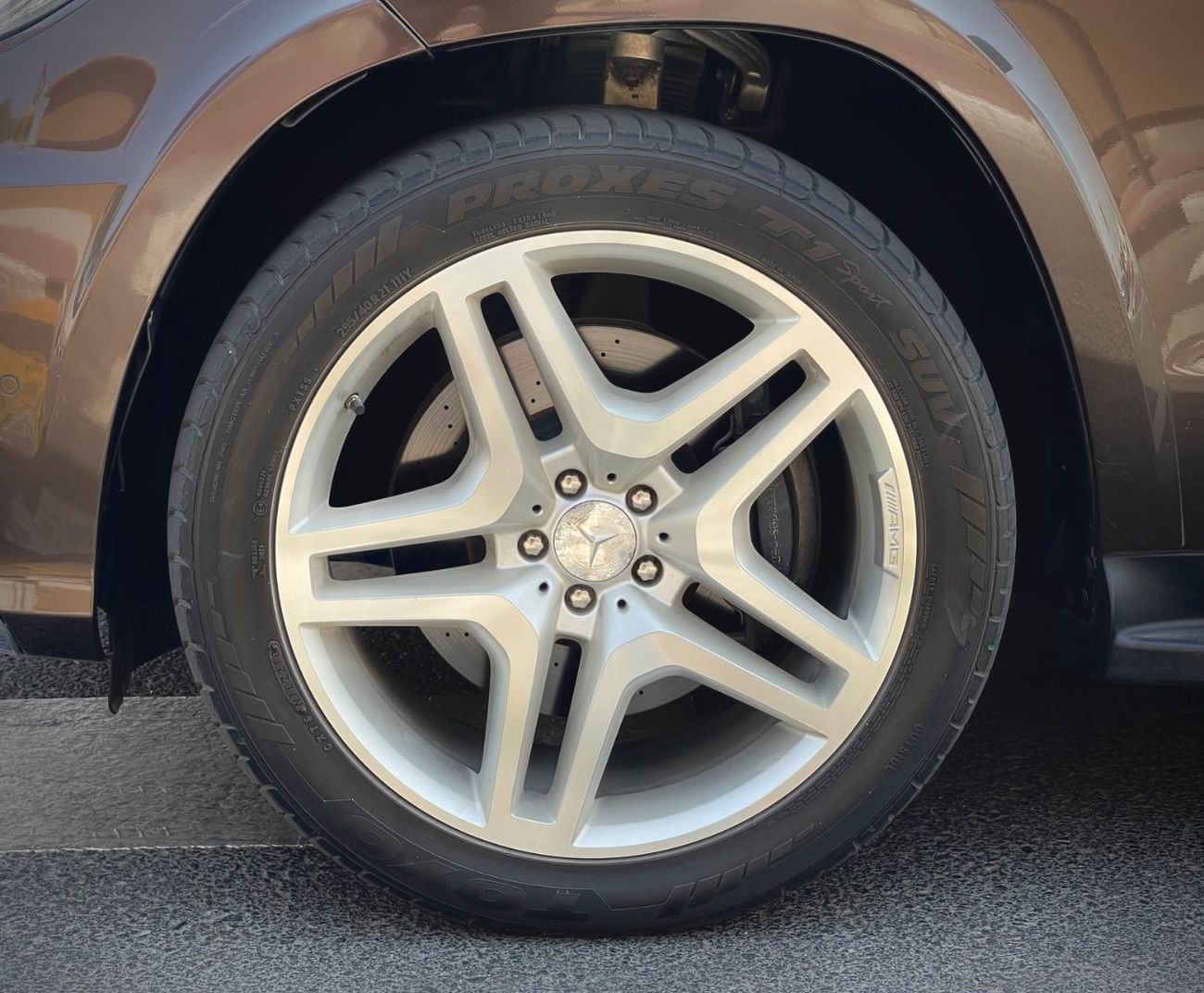 مرسيدس بنز GL 500 4Matic V8 GCC