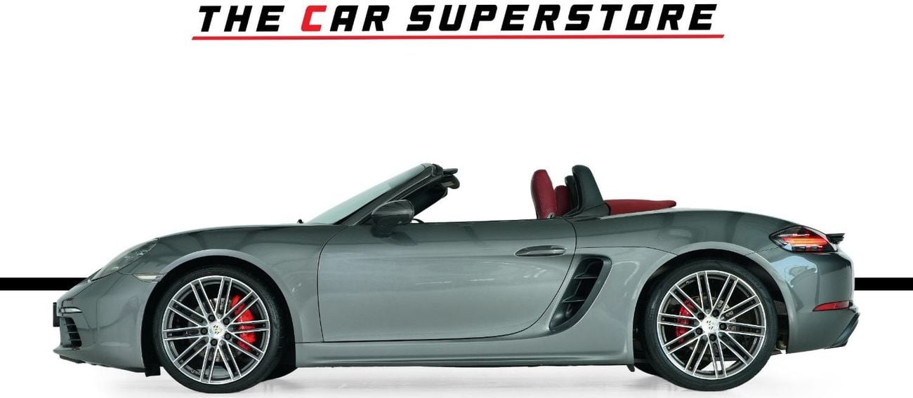 Porsche 718 Boxster S GCC-Low Mileage-Excellent Condition-High Specification Edition