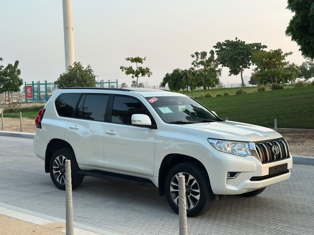 Toyota Land Cruiser GXR