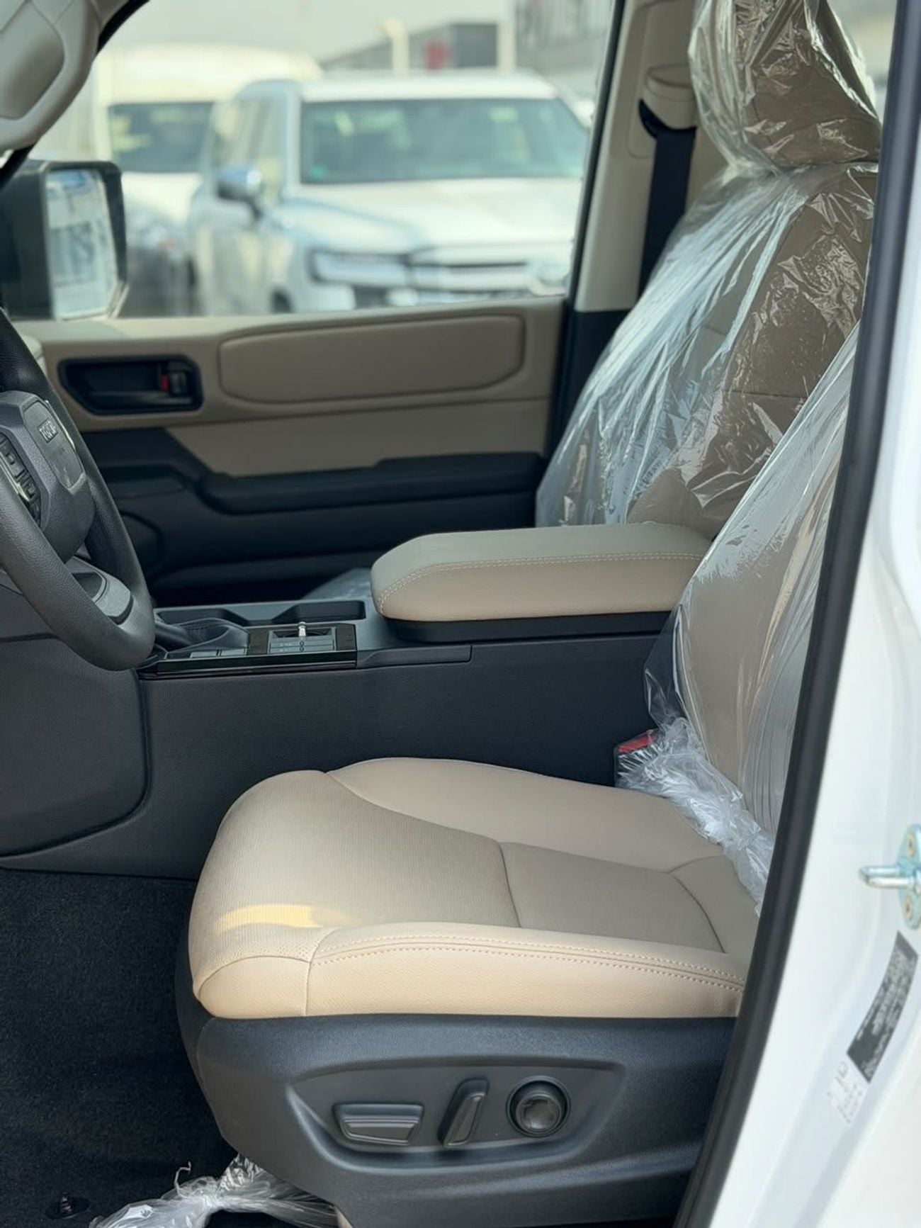 Toyota Prado 2.8L DIESEL HIGH OPTION