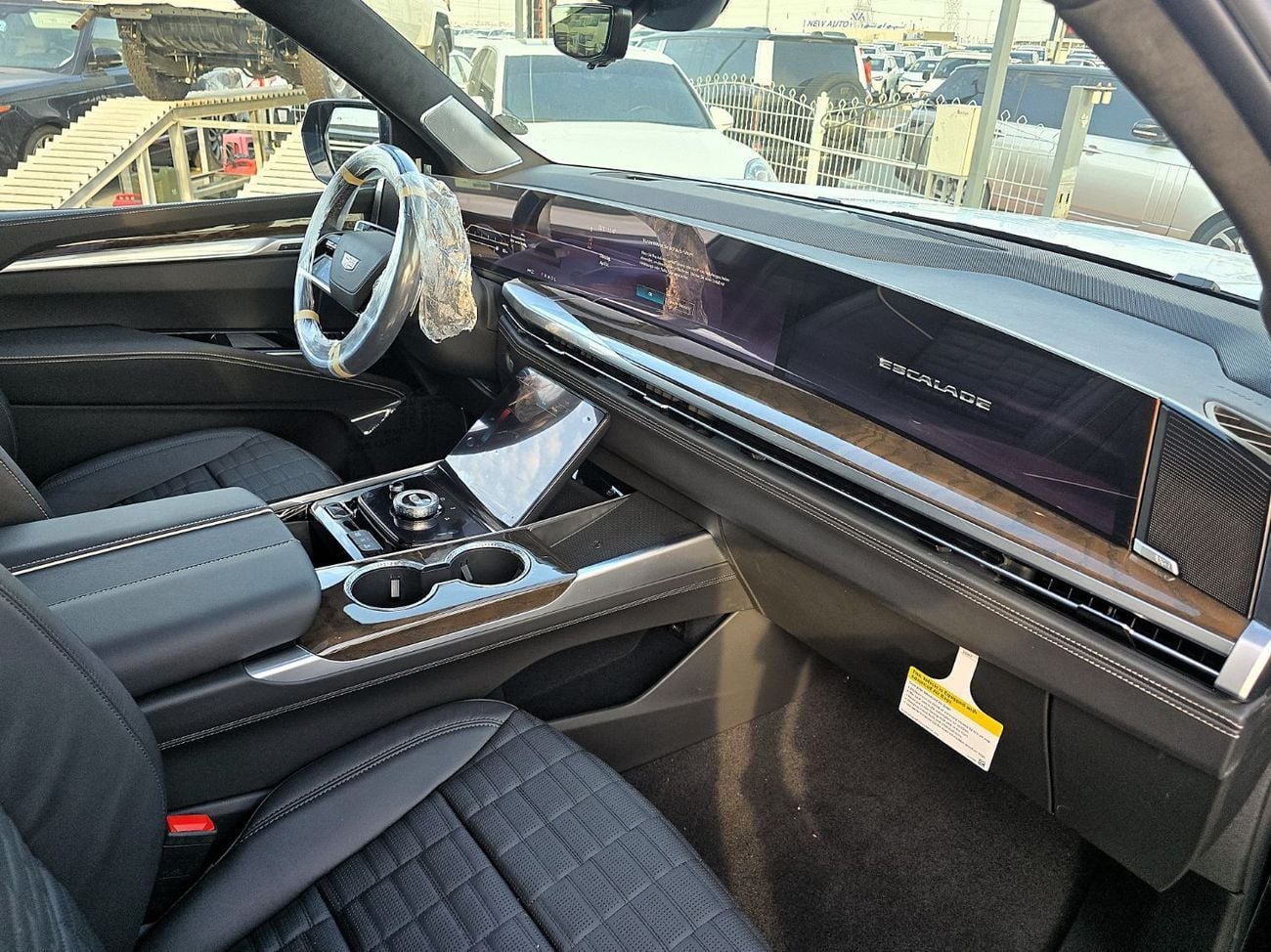 Cadillac Escalade SPORT PLATINUM Cadillac Escalade 6.2L Petrol V8 4WD Sport Black Color 2026 Model