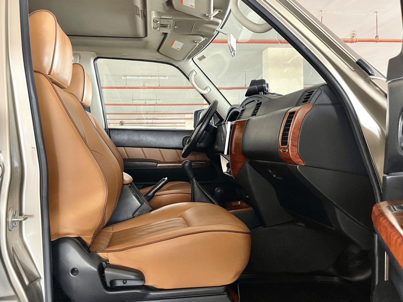 Nissan Patrol HT SAFARI