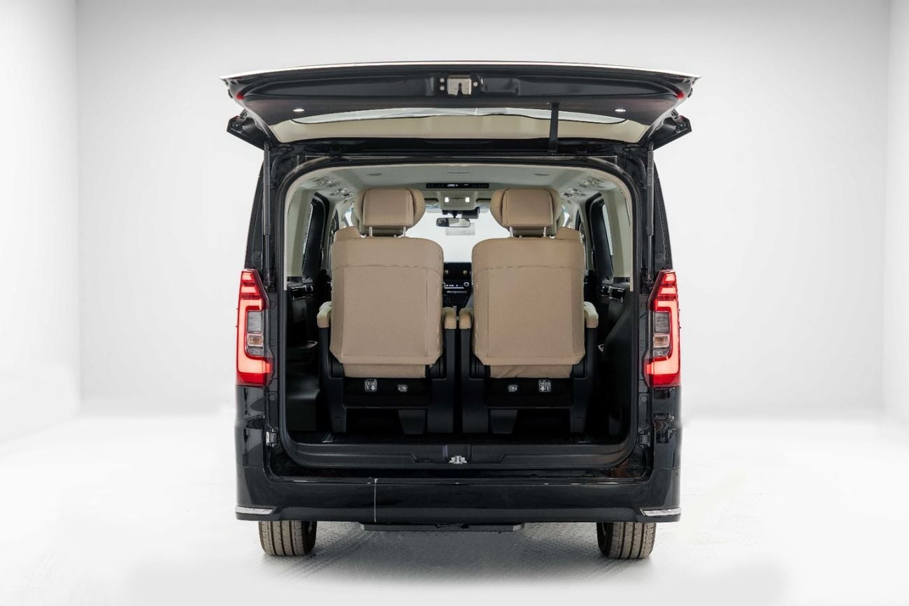 تويوتا جرافينا PREMIUM HI 3.5L - Black Inside Beige | Export Only