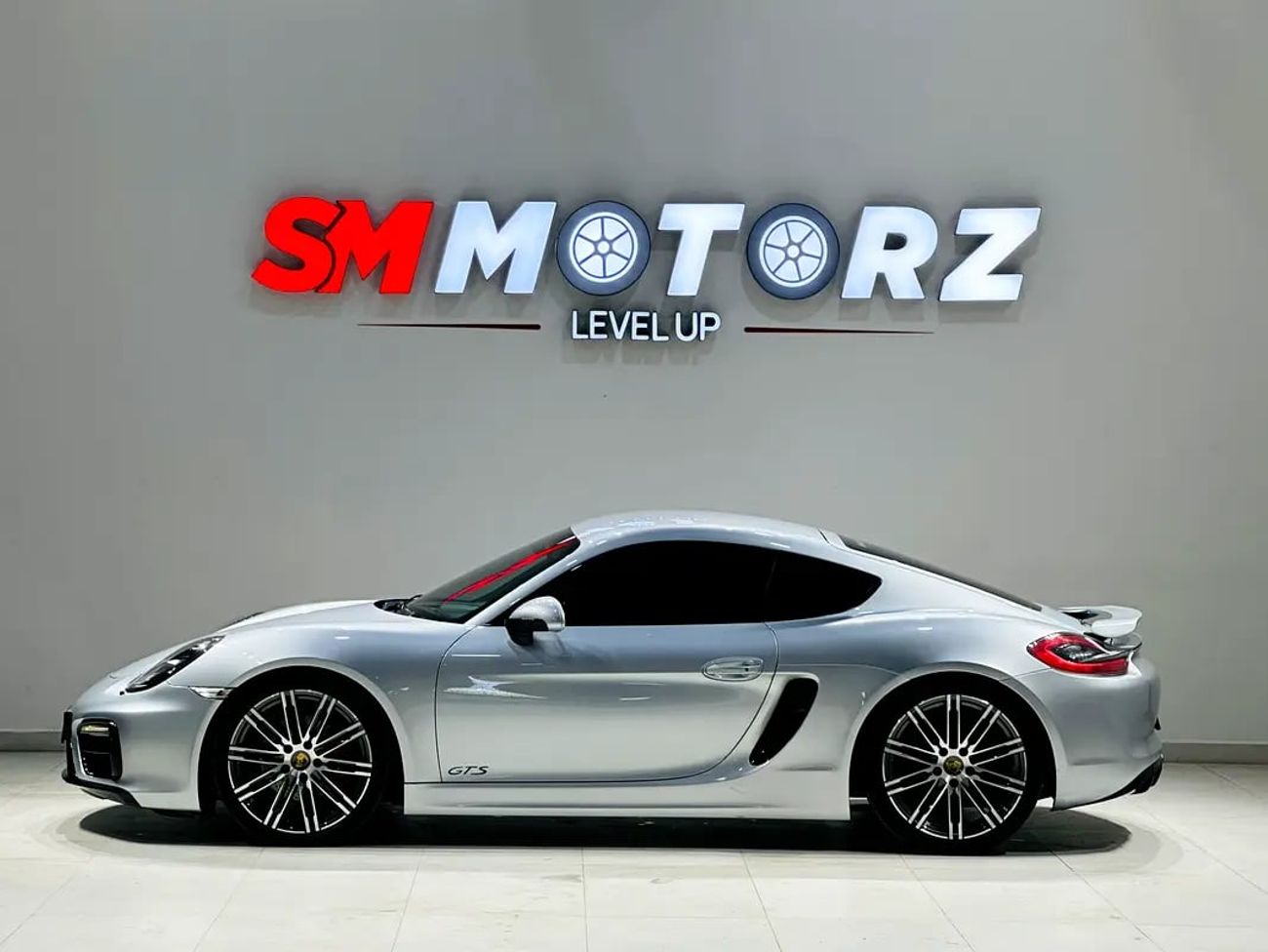 Porsche Cayman GTS