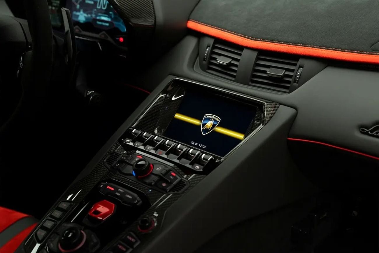 Lamborghini Aventador SVJ