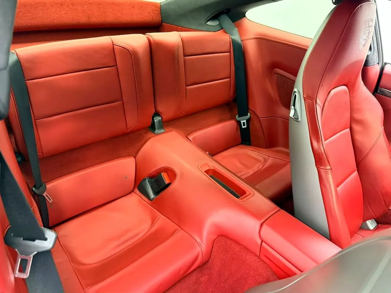 بورش 911 تربو Turbo, Full Service History, Carbon Fiber Interior, Excellent Condition, GCC
