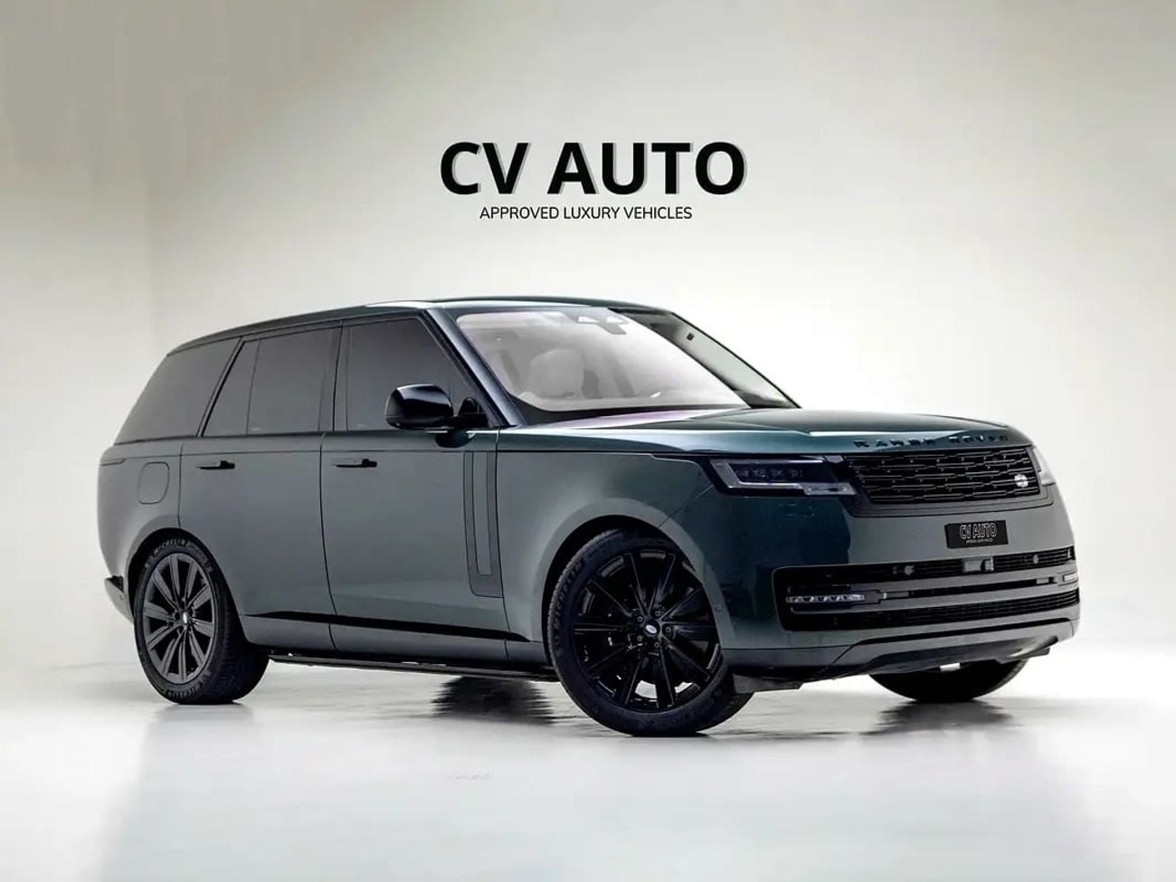 Land Rover Range Rover HSE P530 | GCC Spec | Dealer Warranty and Service Contract