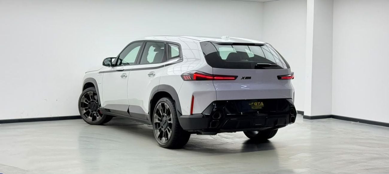 بي أم دبليو XM SHADOWLINE بي إم دبليو XM Shadowline موديل 2023، ضمان بي إم دبليو 2027 + باقة خدمة، سجل صيانة كامل لدى بي إم دب