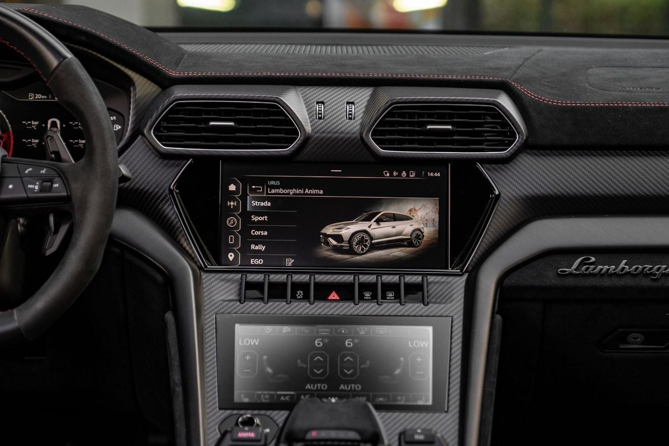 لامبورغيني اوروس PERFORMANTE معدلة بالكامل بواسطة نوفيتك، كاملة المواصفات، طلاء أصلي، خالية من الحوادث، بحالة ممتازة.