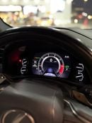 لكزس LX 600 سيجنتشر