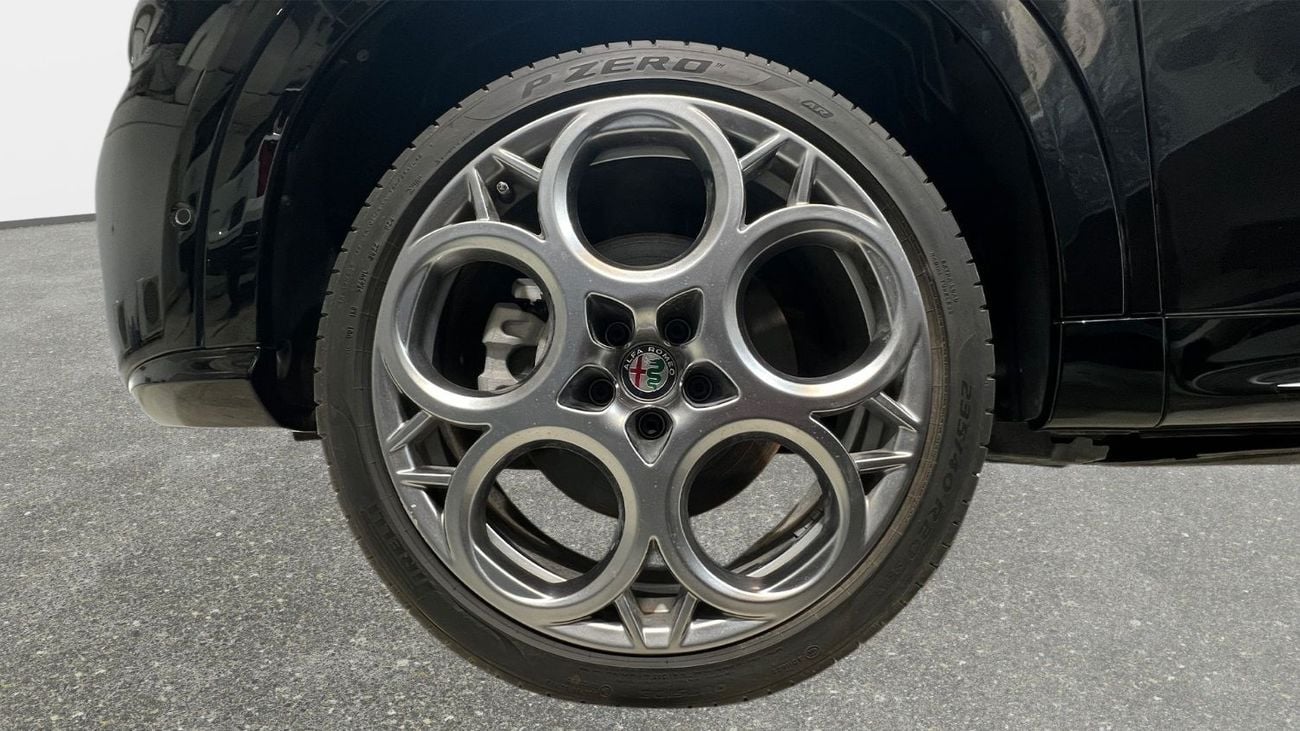 Alfa Romeo Tonale TI | 2024 | Alfa Weekend | 18-21 Sep | Gargash Warranty & Service | Free insurance | Finance from 0.99%