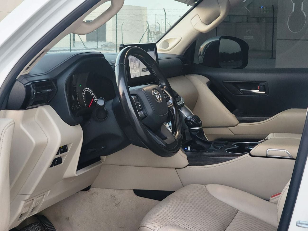 Toyota Land Cruiser VXR