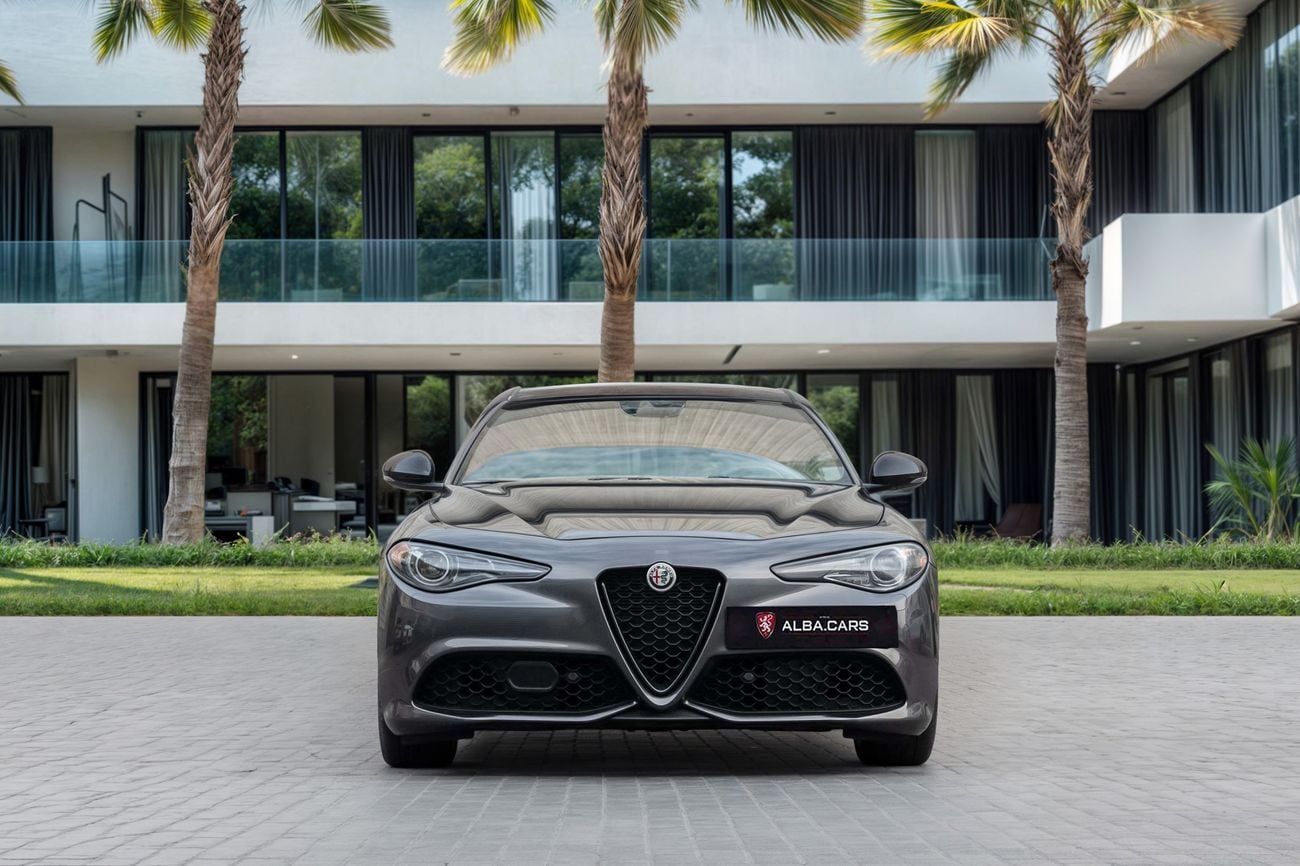 Alfa Romeo Giulia Veloce Giulia Veloce | 2,155 P.M | 0% Downpayment | LOW KM | WARRANTY!