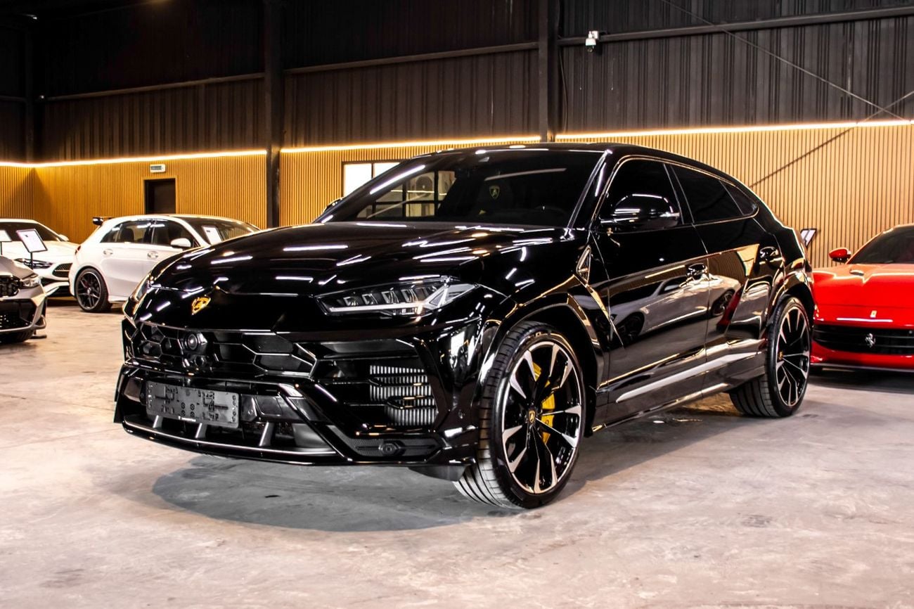 Lamborghini Urus STANDARD