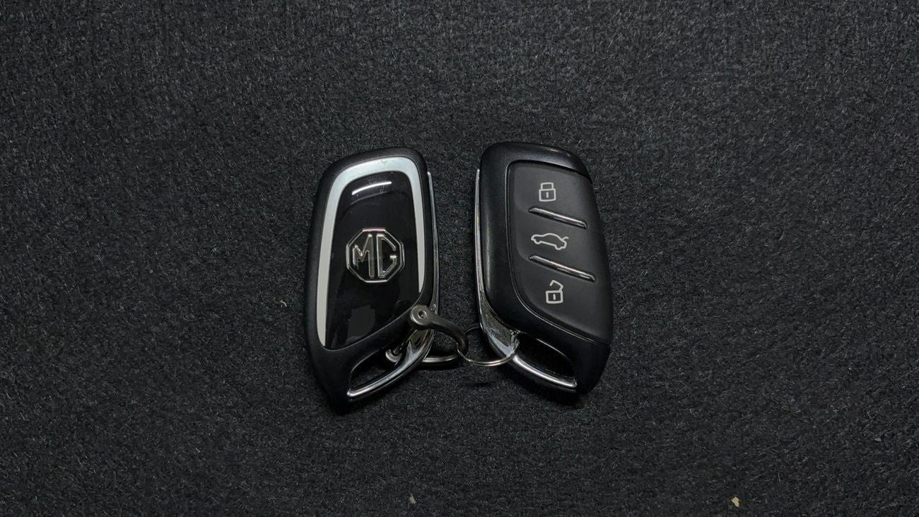 MG HS LUXURY 2024 | AED 883/Month | 0 DP | 30 Day Return | Warranty | Service History