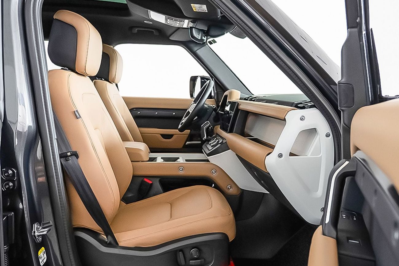 Land Rover Defender 110 X-DYNAMIC SE P300