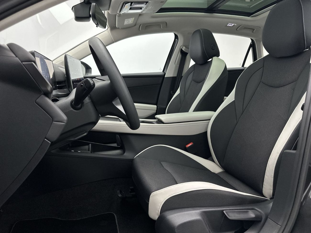 Volkswagen Jetta TRENDLINE Jetta Trendline 1.5L TSI | 7-Speed Automatic DSG | Panoramic Roof | Rear Camera | Wireless CarPlay