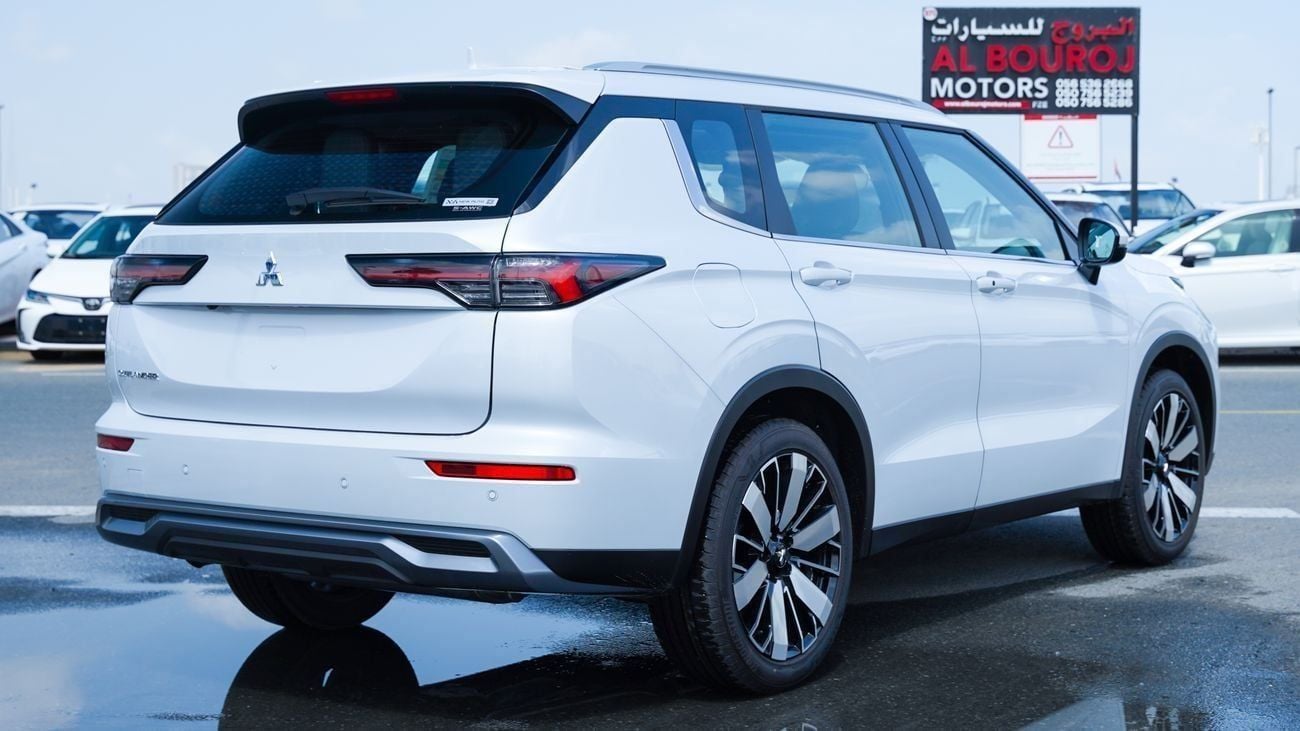 ميتسوبيشي آوتلاندر HIGHLINE ميتسوبيشي أوتلاندر هايب لاين 2026 (G06) – جديد كليًا 2.5 لتر | SUV بـ 7 مقاعد | مواصفات ال