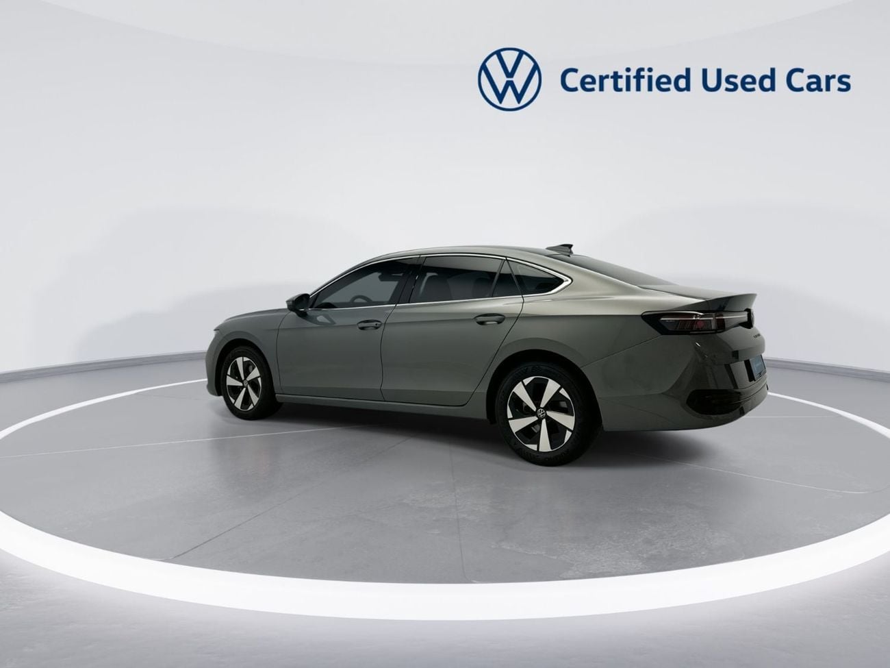 Volkswagen Passat COMFORTLINE Passat Comfortline 1.5L | 12.9” Infotainment | Panoramic Sunroof | ACC | Side Assist | Front Assist