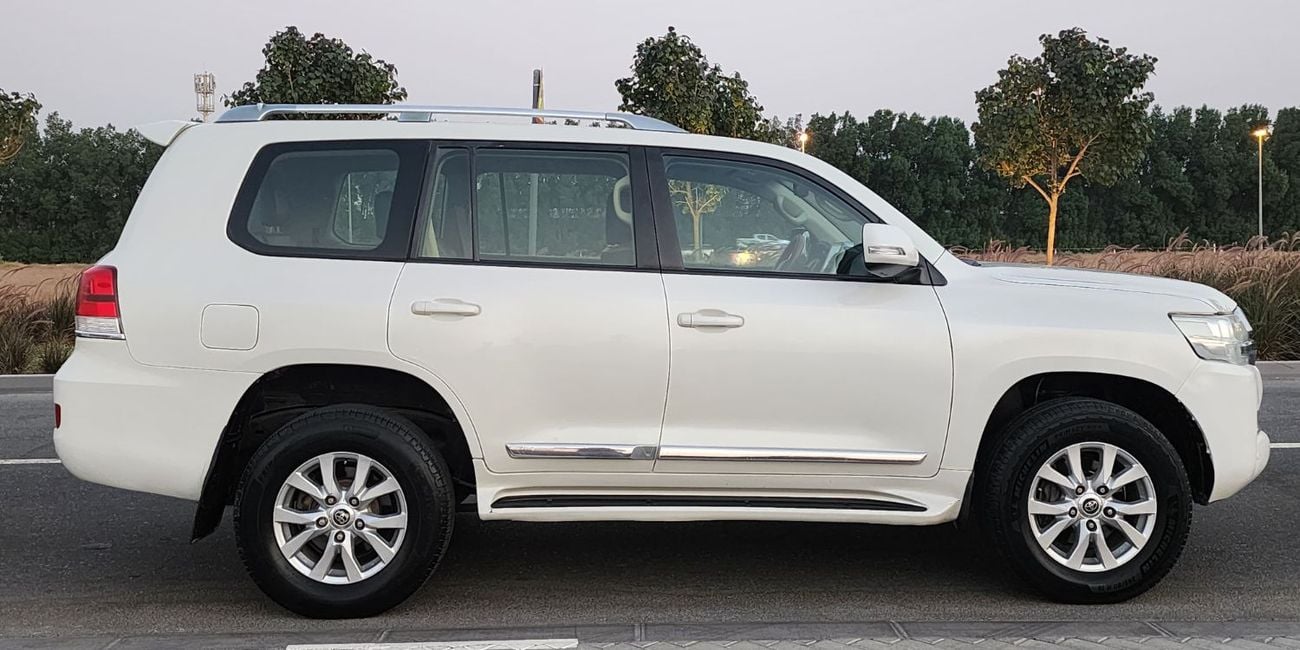 Toyota Land Cruiser GXR