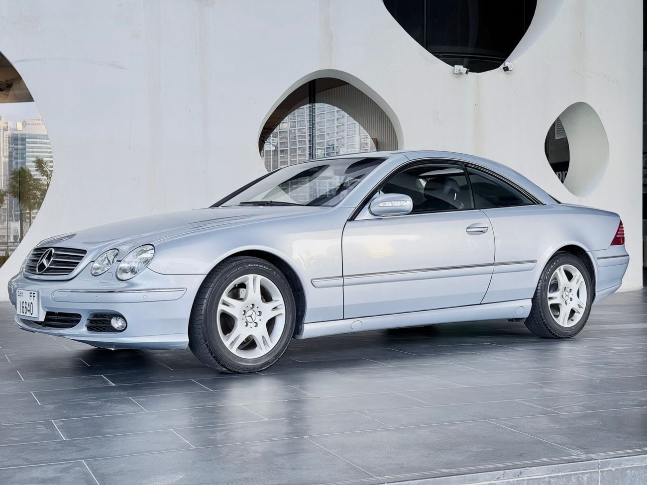 Mercedes Benz CL500 STANDARD