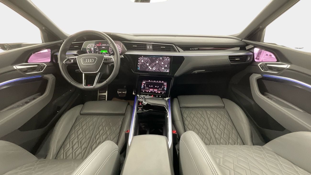 Audi Q8 55 TFSI PROGRESS | Guaranteed Warranty | 0 Down Payment