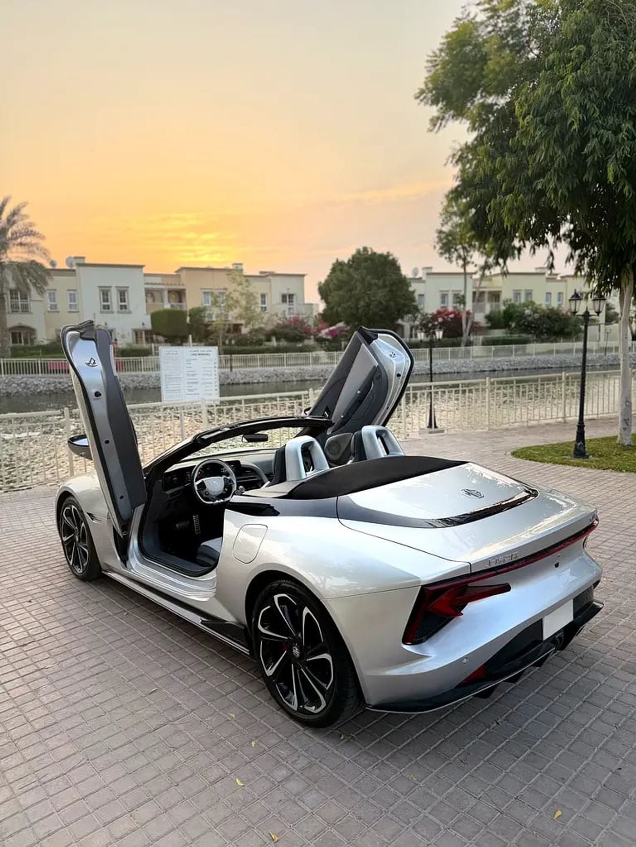 أم جي سايبرستر Original Paint, Full Electric, Perfect condition
