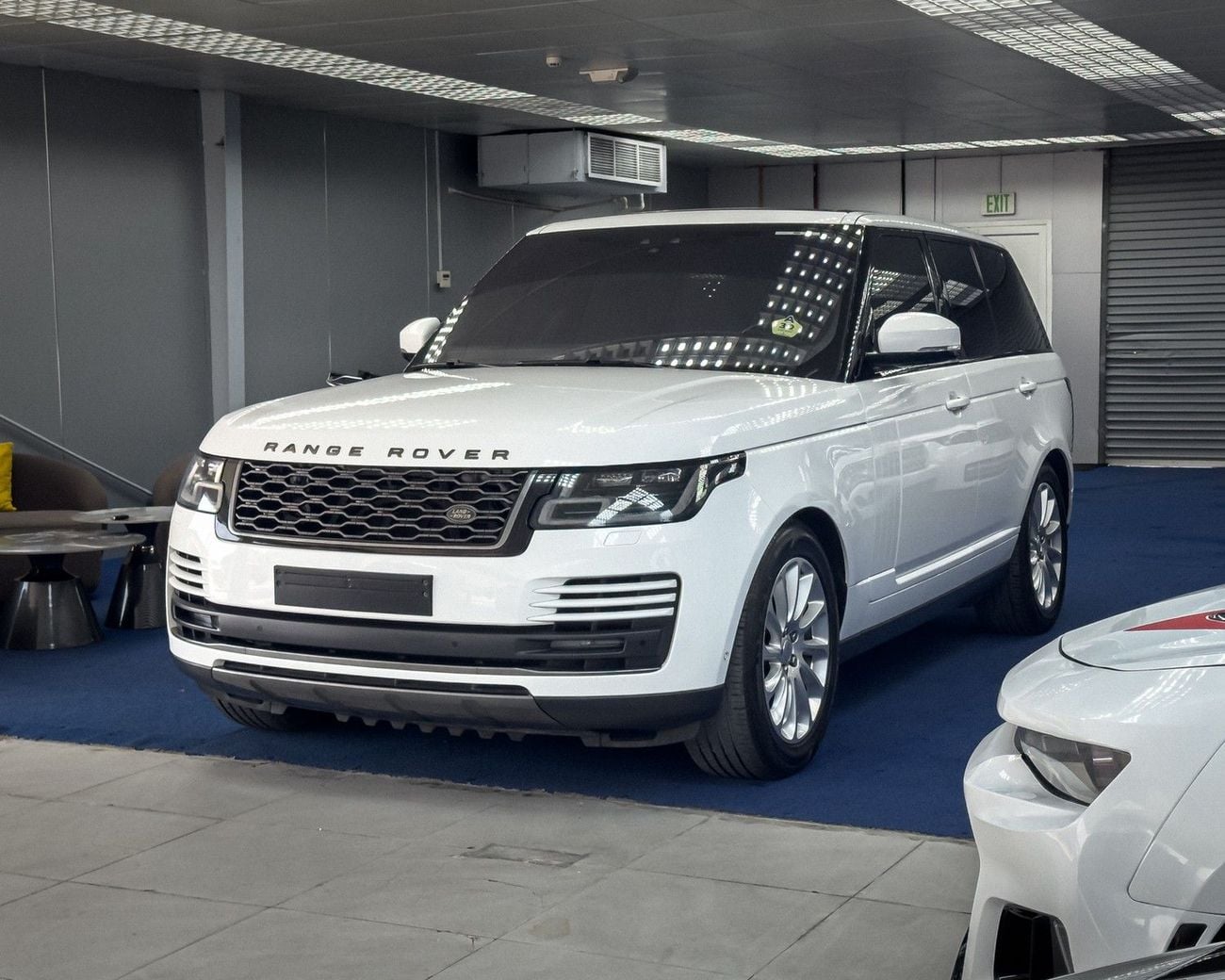 Land Rover Range Rover HSE Land Rover Range Rover 2019 GCC specs