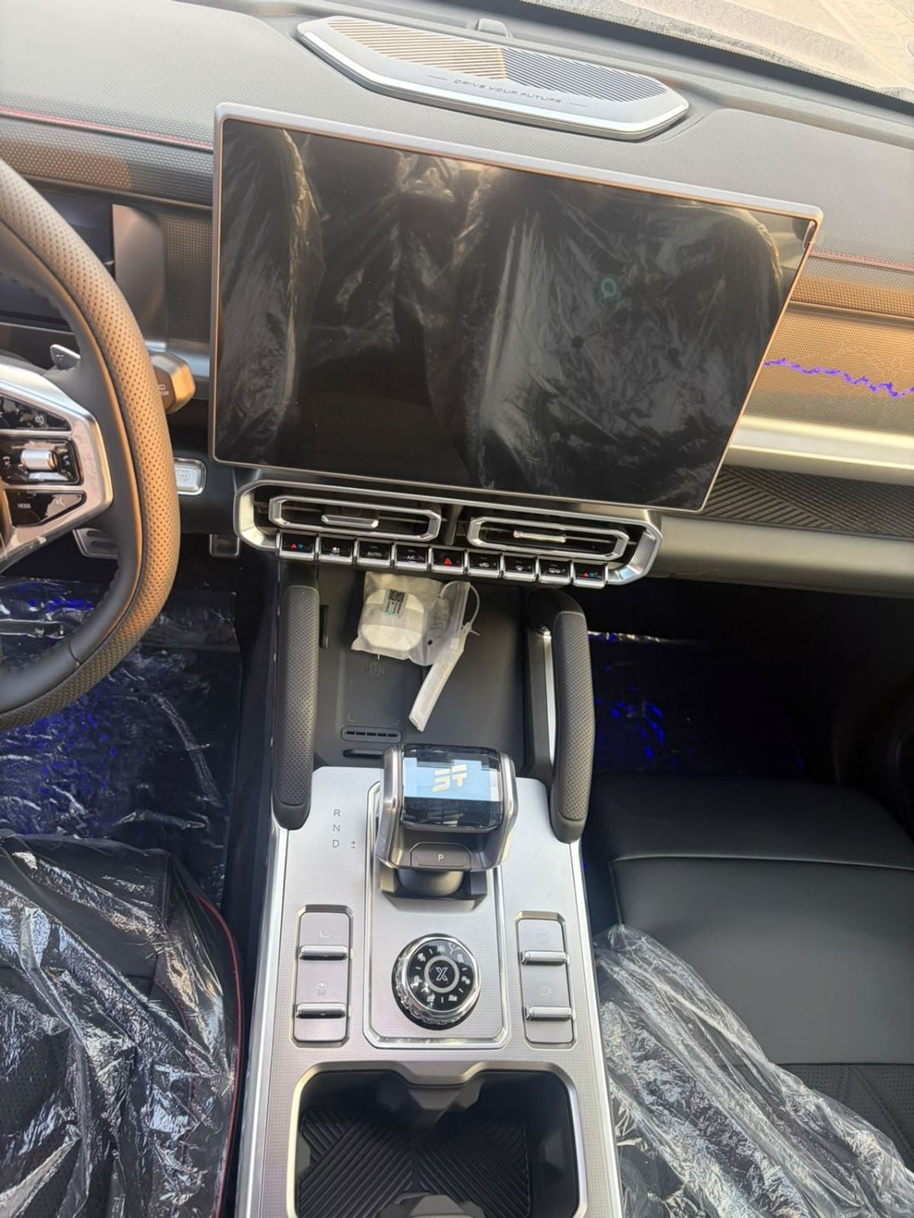 Jetour T2 LUX *JETOUR 2.0L TURBO FULL OPTION* MODEL NO: 2026