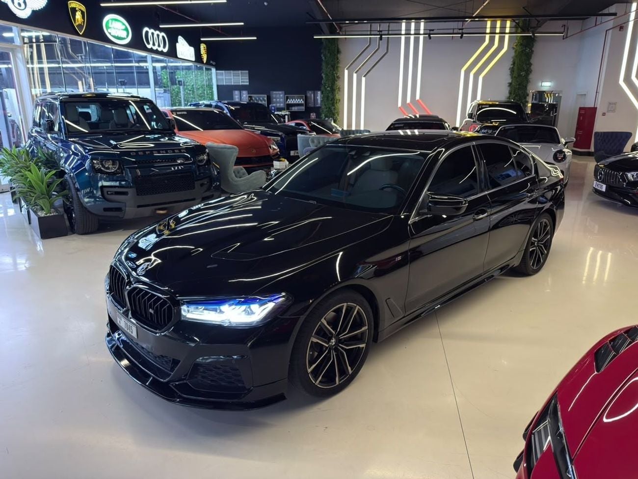 BMW 520i M SPORT BMW 5-Series 520i M Sport 2018 - Good Condition