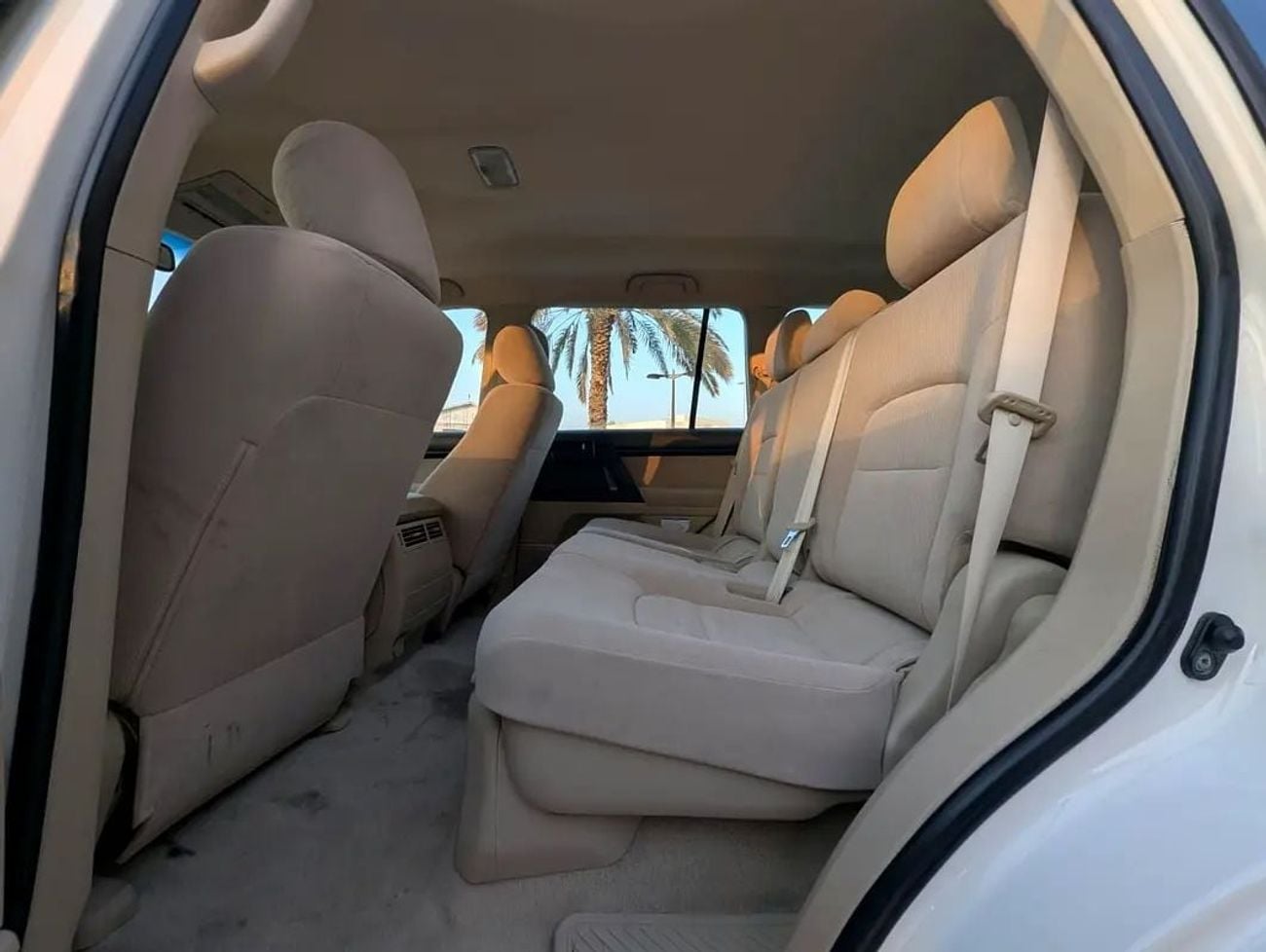Toyota Land Cruiser GCC Specs | V6 4.0L Interior and Exterior Excellent Condition