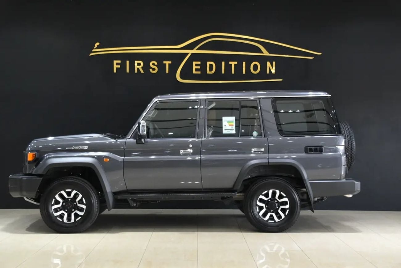 Toyota Land Cruiser 70 ll Land Cruiser Lc 76 Gcc ll Al-Futtaim Warranty
