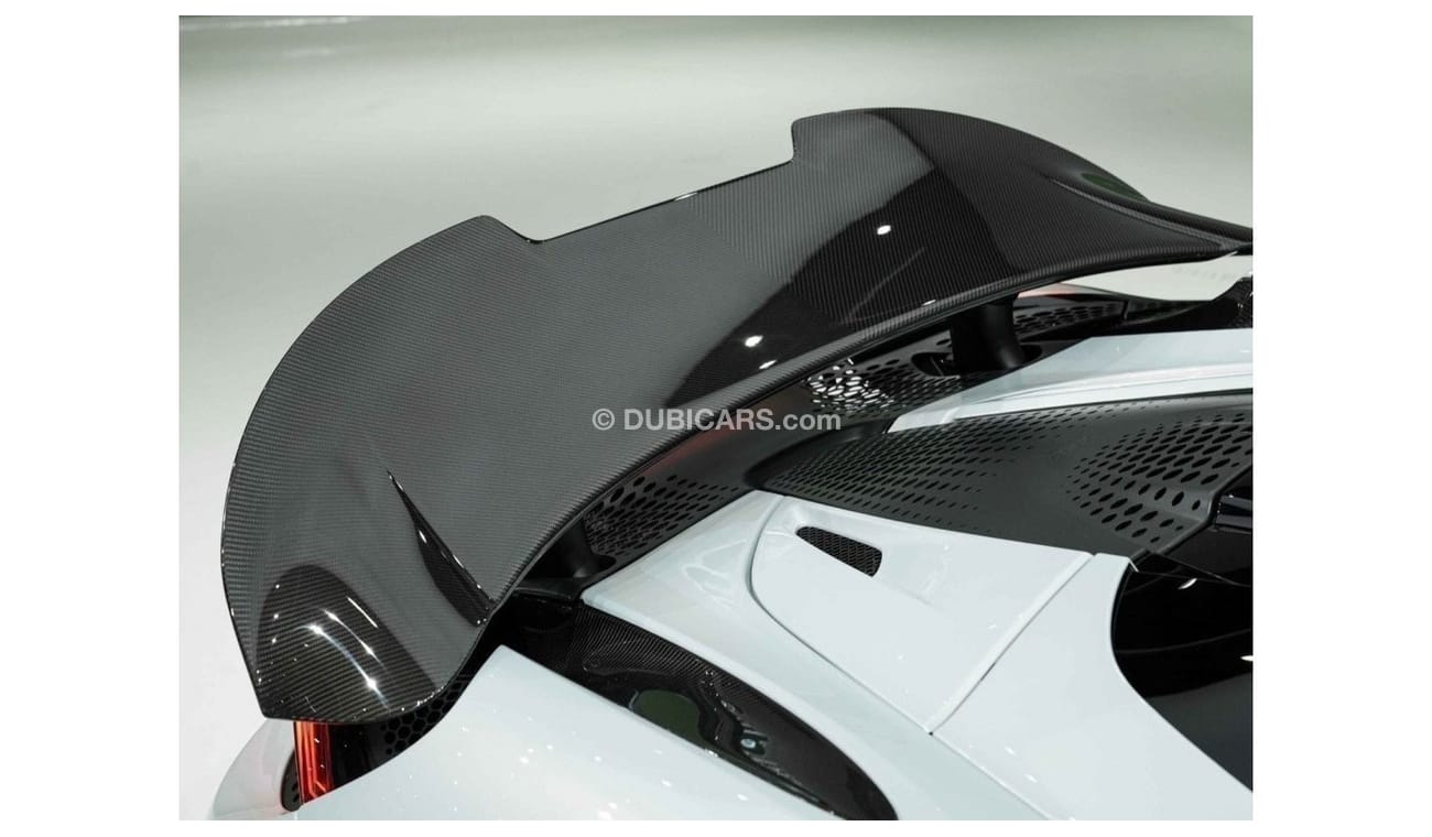 مكلارين 765LT SWAP YOUR CAR: DEALERS WARRANTY UNTIL FEBRUARY 2026 - CARBON PACKAGE - 765LT SPIDER - BRAND NEW - GC