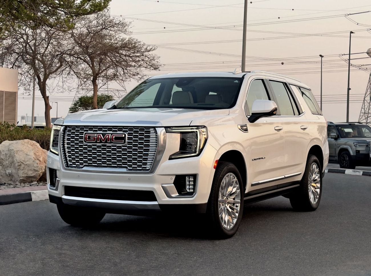 GMC Yukon DENALI 2024 GMC Yukon Denali, Dealer Warranty and Service Package, GCC Specifications