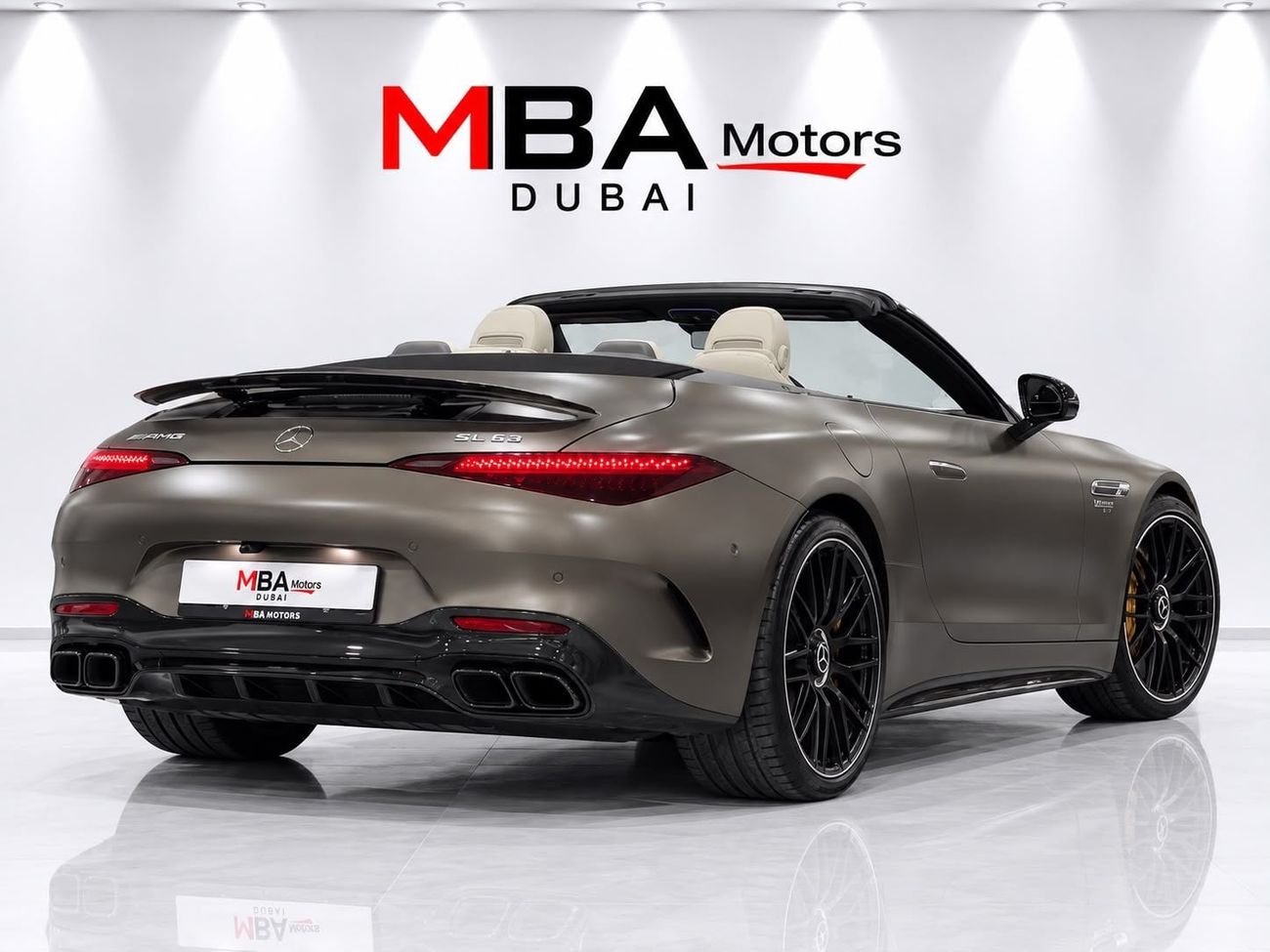 Mercedes Benz SL63 AMG STANDARD