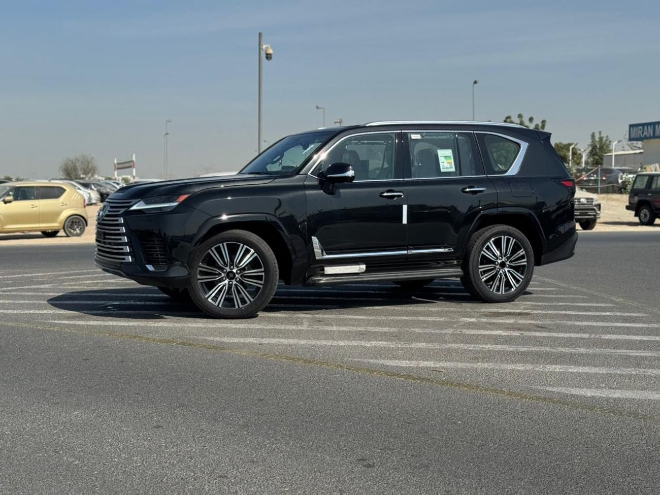 Lexus LX600 SIGNATURE