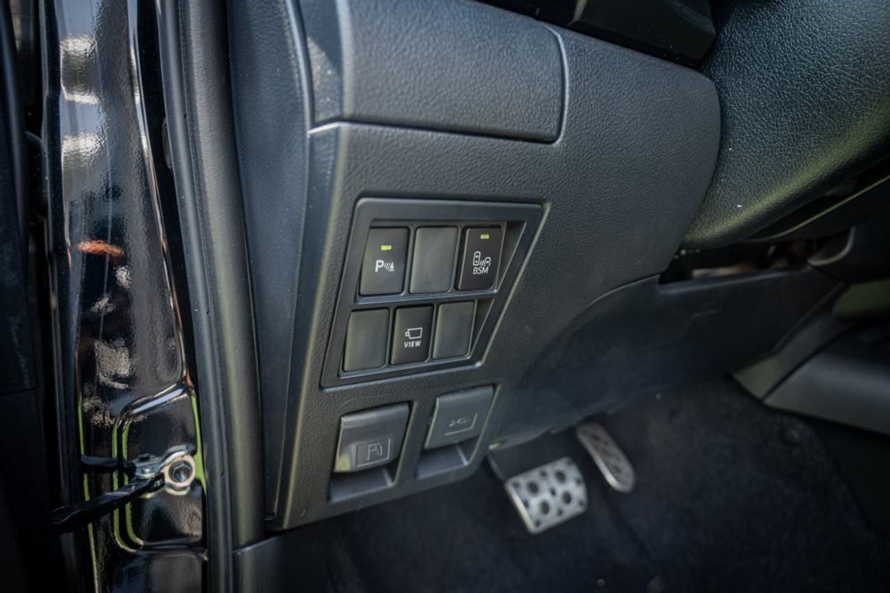 Toyota Hilux GR SPORT 4.0 DC 2026 MODEL GCC SPECS