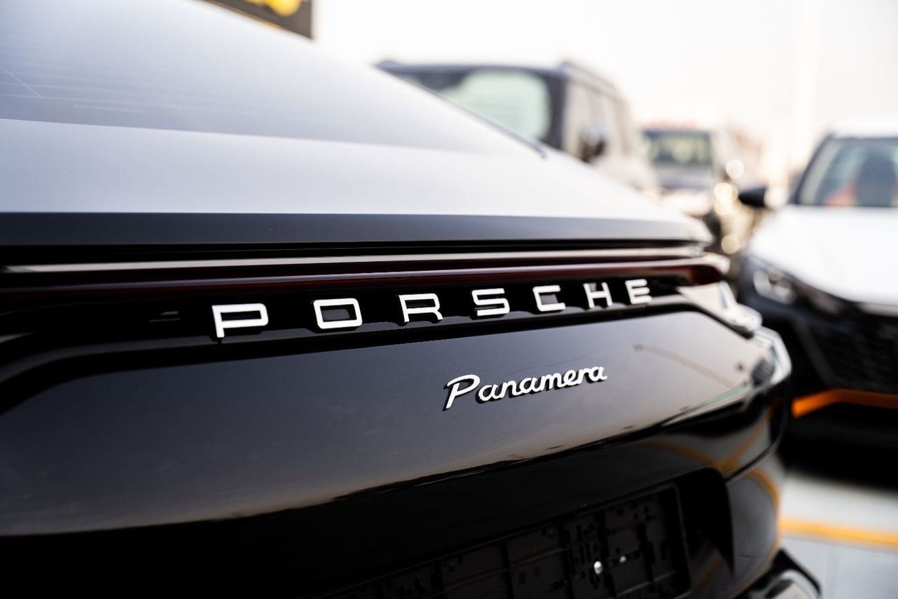 Porsche Panamera STANDARD 3.0L (443 HP) 2022 Full Service History GCC 2.9L V6