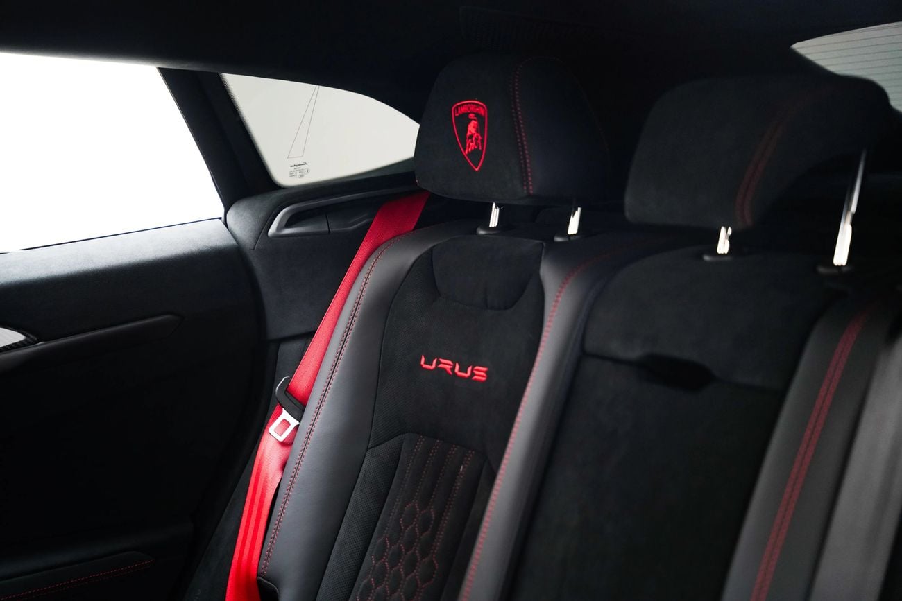 Lamborghini Urus PERFORMANTE