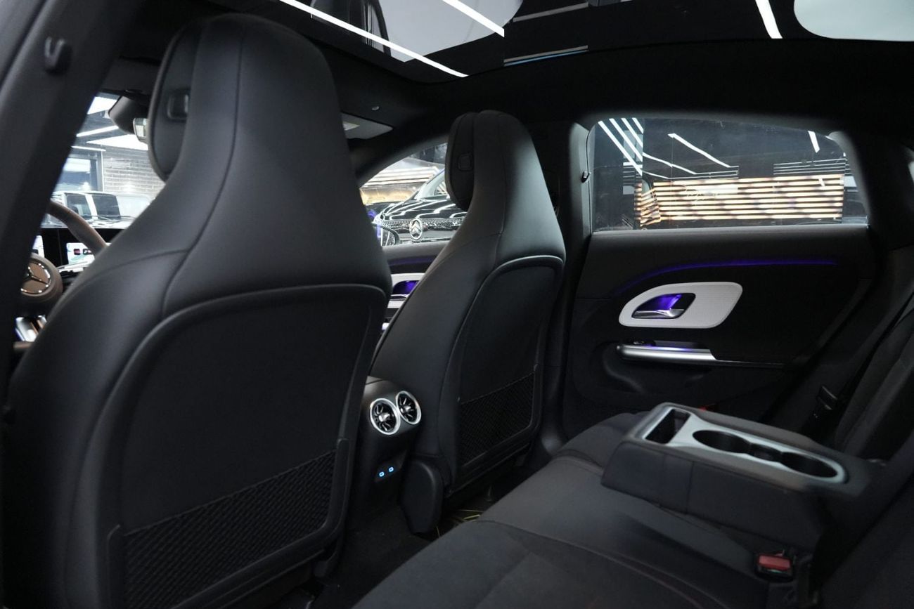 Mercedes Benz CLA 200 AMG