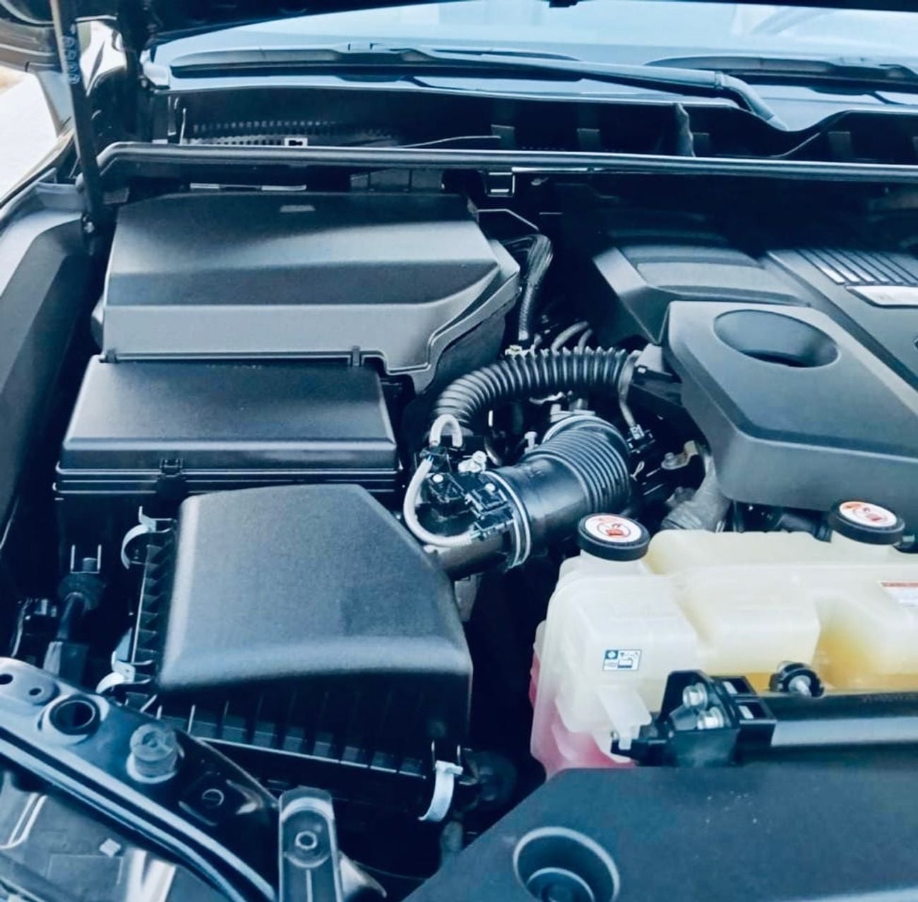 تويوتا لاند كروزر VXR