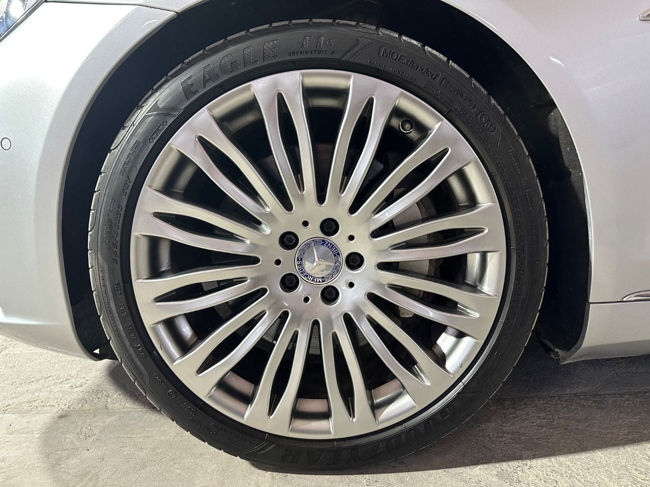 Mercedes Maybach S500 Maybach MERCEDES MAYBACH S-CLASS 2016 | 6 BUTTONS | REAR SEAT COMFORT PACKAGE | LOW MILEAGE!