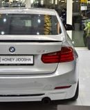 بي أم دبليو 335i عرض ممتاز لسيارة BMW 335i Sport (موديل 2013) باللون الفضي بمواصفات خليجية