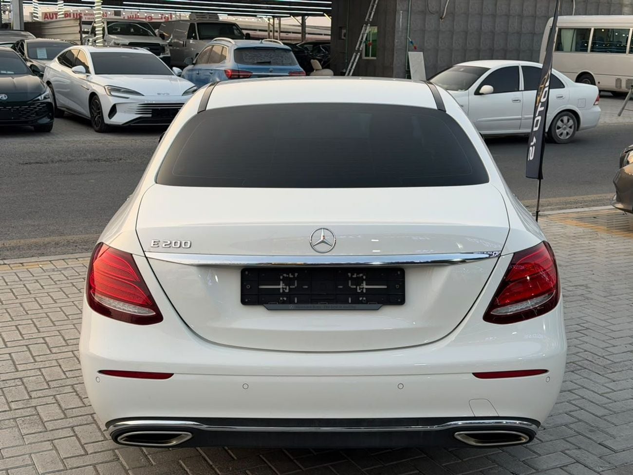 مرسيدس بنز E200 ستاندارد E200 2018 2.0T RWD
