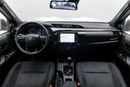 Toyota Hilux ADVENTURE Z 2.8L - PLATINUM WHITE PEAR INSIDE BLACK | EXPORT ONLY