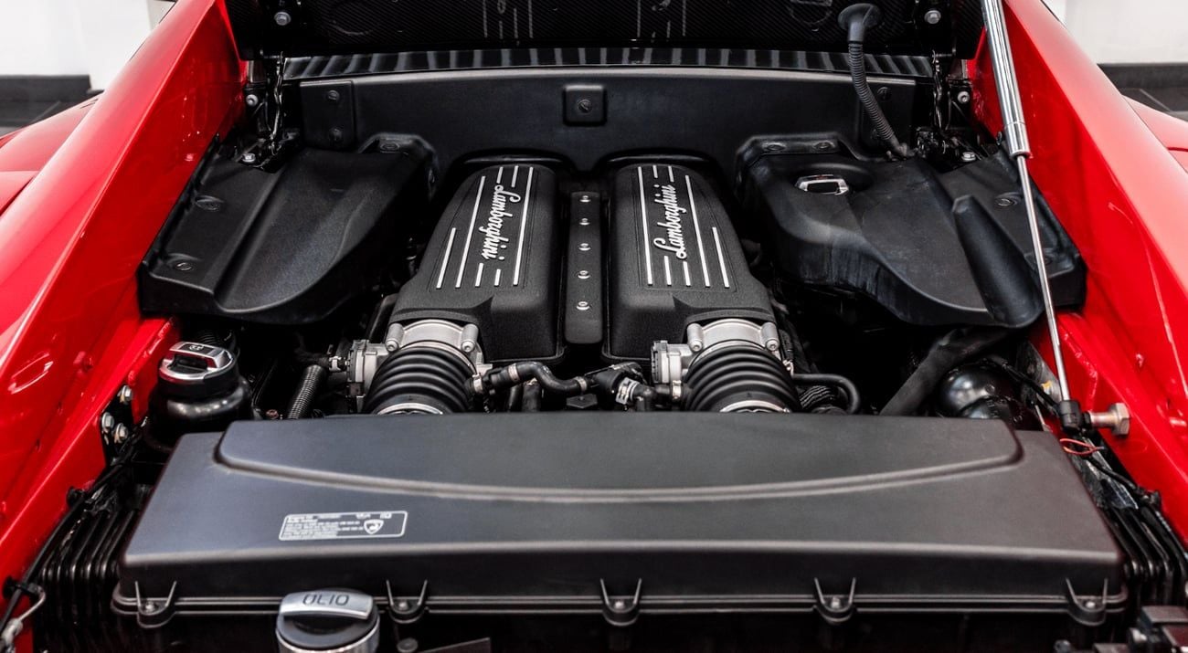لامبورغيني جاياردو LP 570-4 SUPERLEGGERA