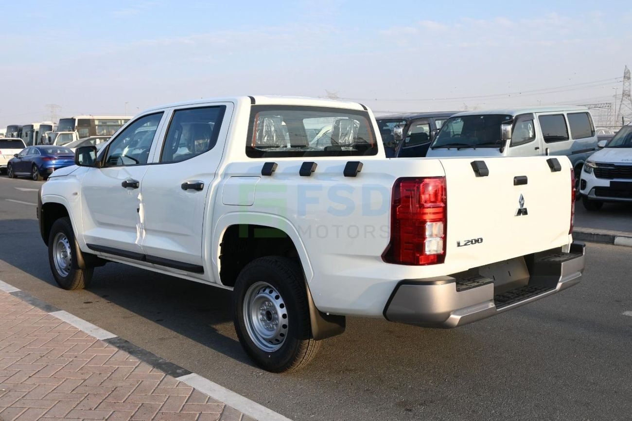ميتسوبيشي L200 GL MITSUBISHI L200 2.4L PETROL DCABIN 4X4 5MT CHROME PACKAGE MY-2027