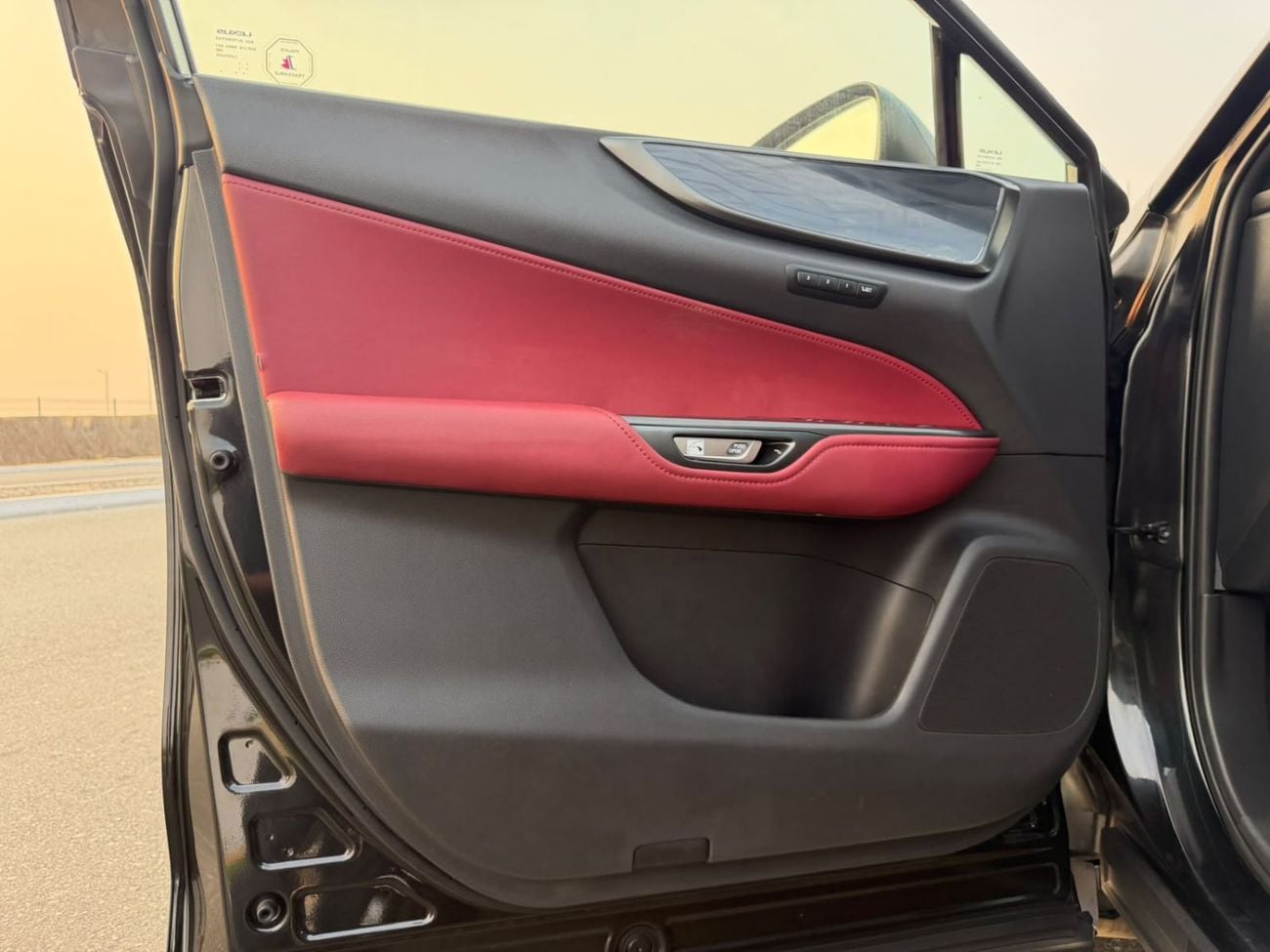 لكزس NX350h بلاتينيوم