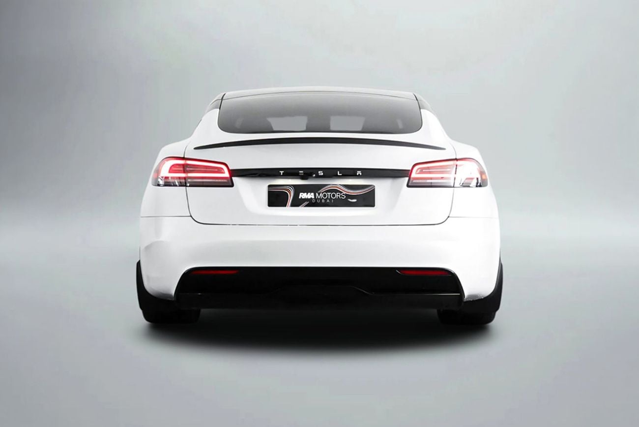 Tesla Model S PLAID