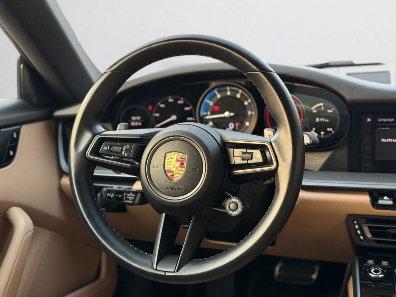 بورش 911 CARRERA 4 PORSCHE 911 CARRERA 4 | AWD | LOW MILEAGE | 3.0L TWIN-TURBO | 2024 | JAPAN SPECS